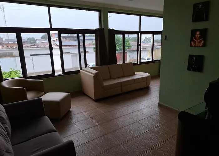 Suite Em Residencia Bairro Antares