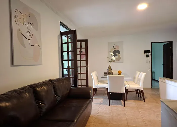 Suite Em Residencia Bairro Antares